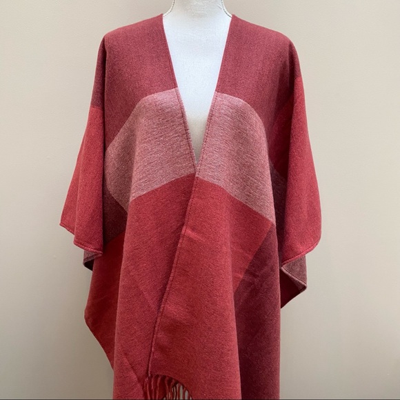 Woolrich one size red blanket scarf poncho shawl cape - Picture 2 of 11